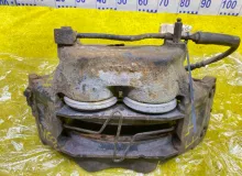 Суппорт FORD F800 1995/Цвет BW 59534BS F80/F80330/1FDPF80C4SVA26396 6BTA/CUMMINS 6BTA5.9, передний левый