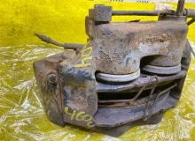 Суппорт FORD F800 1995/Цвет BW 59534BS F80/F80330/1FDPF80C4SVA26396 6BTA/CUMMINS 6BTA5.9, передний левый
