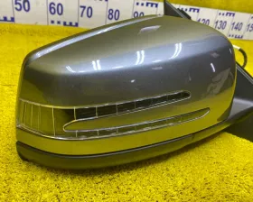 Уши Mercedes-Benz