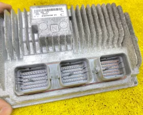 Блок управления двс Honda