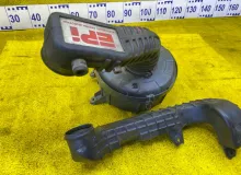 Корпус воздушного фильтра SUZUKI JIMNY/JIMNY SIERRA/SAMURAI 1993/Цвет 1FG 1370080C01 JB31W/SJ413Q/SJ413V G13B, передний