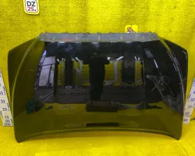 Капот Toyota