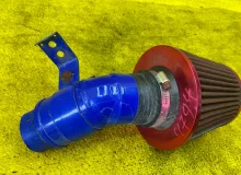 Корпус воздушного фильтра SUZUKI JIMNY/JIMNY SIERRA/JIMNY WIDE 1998/Цвет Z2S 1370081AA0 JB23W/JB33W/JB43W K6A, передний