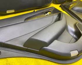 Обшивка дверей Toyota