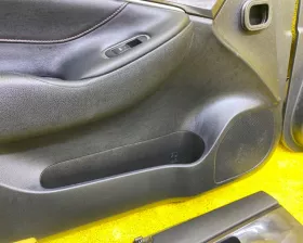 Обшивка дверей Toyota