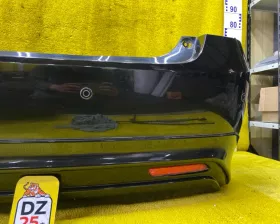 Бампер Toyota