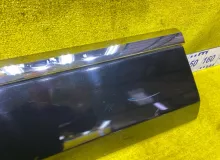 Накладка на дверь INFINITI QX56 2004/Цвет G10 - LIQUID ONYX 808717S600 JA60 VK56DE, передняя левая