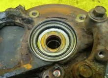 Ступица TOYOTA LAND CRUISER 1999 4320260020 HDJ101/HDJ101K/HDJ100L/UZJ100L/HDJ100/UZJ100W/UZJ100/FZJ100/FZJ105/HZJ105/HZJ105L 1HDFTE, передняя левая