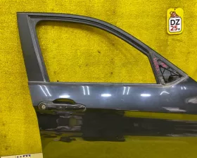 Дверь боковая BMW