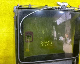 Люк Toyota