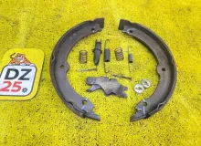 Механизм стояночного тормоза TOYOTA TUNDRA 2007/Цвет 202 USK51L/USK50L/USK52L/USK55L/USK56L/USK57L/GSK50/GSK51/GSK52/UCK50/UCK51/UCK52/UCK55/UCK56/UCK57/UPK50/UPK51/UPK52/UPK55/UPK56/UPK57 3URFE, задний правый