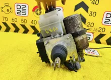 Главный тормозной цилиндр TOYOTA LAND CRUISER/LAND CRUISER CYGNUS 1999/Цвет 1B1 4705060010 HDJ101/HDJ101K/HDJ100L/UZJ100L/HDJ100/UZJ100W/UZJ100/FZJ100/FZJ105/HZJ105/HZJ105L 1HDFTE, передний