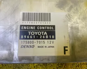 Блок управления двс TOYOTA