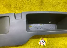 Пластик салона HONDA VEZEL 2017/Цвет NH700M 84523T7EJ0120 RU4/RU3/RU1/RU2 LEB, задний