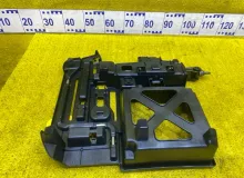 Поддомкратник/ домкрат LEXUS CT200H 2011/Цвет 212 6477776010 ZWA10 2ZRFXE, задний