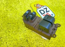 Блок управления стеклоподъемниками TOYOTA FJ CRUISER 2011/Цвет 2KC 8482035120 GSJ15W/GSJ10W 1GRFE, передний правый