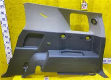 Обшивка багажника TOYOTA FJ CRUISER 2011/Цвет 2KC 6473035121B0 GSJ15W/GSJ10W 1GRFE, задняя правая