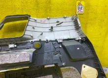 Обшивка багажника TOYOTA FJ CRUISER 2011/Цвет 2KC 6473035121B0 GSJ15W/GSJ10W 1GRFE, задняя правая