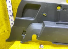 Обшивка багажника TOYOTA FJ CRUISER 2011/Цвет 2KC 6473035121B0 GSJ15W/GSJ10W 1GRFE, задняя правая