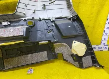 Обшивка багажника TOYOTA FJ CRUISER 2011/Цвет 2KC 6473035121B0 GSJ15W/GSJ10W 1GRFE, задняя правая