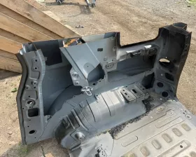 Крыло заднее Toyota