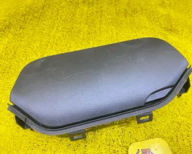 Бардачок Nissan