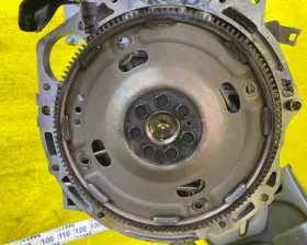 Двигатель MITSUBISHI