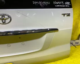 Дверь 5я TOYOTA