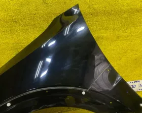 Крыло Mitsubishi