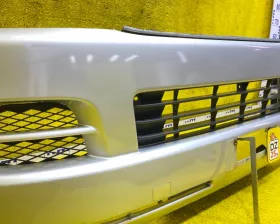 Бампер TOYOTA