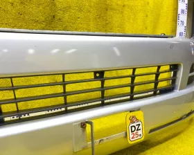 Бампер TOYOTA