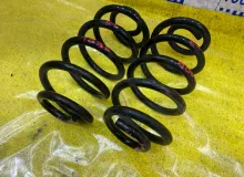 Пружина TOYOTA VOXY/NOAH/ESQUIRE ЛЕВЫЙ|ПРАВЫЙ|2014 4823128B60 ZRR80G/ZRR80W/ZRR80/ZWR80/ZWR80G/ZWR80W 3ZRFAE, задняя