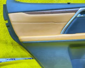 Обшивка дверей LEXUS