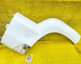 Накладка на крыло TOYOTA