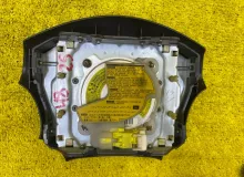 Подушка безопасности водителя TOYOTA HIACE/REGIUS ACE С ЗАРЯДОМ|1999 4513034031E1 KZH106G/KZH106W/KZH100/KZH100G/KZH120/KZH120G/KZH126/KZH126G/KZH132/KZH132V/KZH138/KZH138V/RZH100/RZH100G/RZH101/RZH101G 1KZTE, передняя