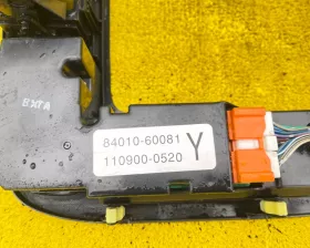Консоль магнитофона TOYOTA