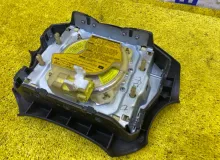 Подушка безопасности водителя TOYOTA HIACE/REGIUS ACE С ЗАРЯДОМ|1996 4513026191B0 KZH106W/KZH106G/KZH100/KZH100G/KZH120/KZH120G/KZH126/KZH126G/KZH132/KZH132V/KZH138/KZH138V/RZH100/RZH100G/RZH101/RZH101G 1KZTE, передняя Подушка безопасности водителя TOYOTA HIACE/REGIUS ACE С ЗАРЯДОМ|1996 4513026191B0 KZH106W/KZH106G/KZH100/KZH100G/KZH120/KZH120G/KZH126/KZH126G/KZH132/KZH132V/KZH138/KZH138V/RZH100/RZH100G/RZH101/RZH101G 1KZTE, передняя