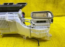 Печка салона TOYOTA LAND CRUISER PRADO 2018/Цвет 070 8705060C80 TRJ150W/TRJ150L/TRJ150/TRJ152/TRJ155/GDJ150W/GDJ150R/GDJ150L/GDJ150/GDJ151W/GDJ151/GDJ155L/GDJ155R/GDJ155/GRJ150W/GRJ150L/GRJ150/GRJ151W/GRJ151/GRJ152/KDJ150/KDJ150L/KDJ155 2TRFE, передняя