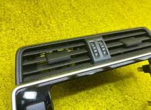 Консоль магнитофона TOYOTA LAND CRUISER PRADO 2017-2024 5542060160 GDJ150W/GDJ150R/GDJ150L/GDJ150/GDJ151W/GDJ151/GDJ155L/GDJ155R/GDJ155/GRJ150W/GRJ150L/GRJ150/GRJ151W/GRJ151/GRJ152/KDJ150/KDJ150L/KDJ155/TRJ150W/TRJ150L/TRJ150/TRJ152/TRJ155 1GDFTV, передни