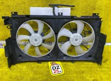 Диффузор радиатора TOYOTA NOAH/ESQUIRE/VOXY 2014 1671137130 ZWR80G/ZWR80W/ZWR80 2ZRFXE, передний