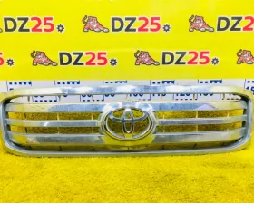 Решетка радиатора TOYOTA