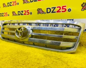 Решетка радиатора TOYOTA