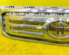 Решетка радиатора TOYOTA