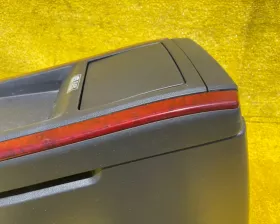 Бардачок между сиденьями TOYOTA