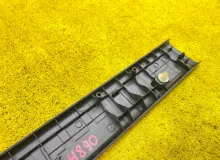 Пластик замка багажника TOYOTA LAND CRUISER PRADO 2021/Цвет 202 5857460120 TRJ150W/TRJ150L/TRJ150/TRJ152/TRJ155/GDJ150W/GDJ150R/GDJ150L/GDJ150/GDJ151W/GDJ151/GDJ155L/GDJ155R/GDJ155/GRJ150W/GRJ150L/GRJ150/GRJ151W/GRJ151/GRJ152/KDJ150/KDJ150L/KDJ155 2TRFE, 