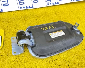 Лючок бензобака Mitsubishi