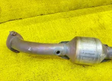 Катализатор LEXUS/TOYOTA RX300/RX200T 2021 1742036270 AGL20W/AGL20L/AGL20R/AGL25W/AGL25L/AGL25R 8ARFTS