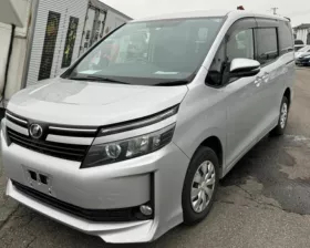 Диффузор радиатора TOYOTA