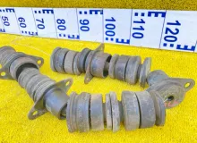 Подушка кузова TOYOTA LAND CRUISER/LAND CRUISER CYGNUS/LX470 ЛЕВЫЙ|ПРАВЫЙ|ПЕРЕДНИЙ|ЗАДНИЙ|2000 5220160050 UZJ100L/UZJ100W/UZJ100/FZJ100/FZJ105/HDJ100/HDJ100L/HDJ101/HDJ101K/HZJ105/HZJ105L 2UZFE