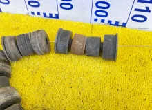 Подушка кузова TOYOTA LAND CRUISER PRADO 1994/Цвет 24V 5220760030 KZJ78G/KZJ78W/KZJ71G/KZJ71W 1KZTE, передняя